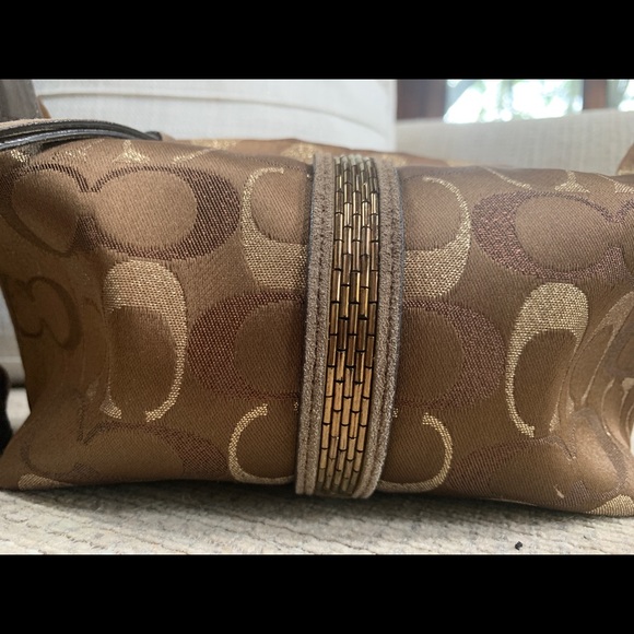 Coach Bag - Picture 2 of 6